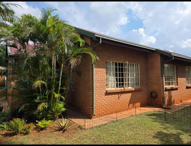 3 BEDROOM HOUSE FOR SALE IN MONTANA PARK